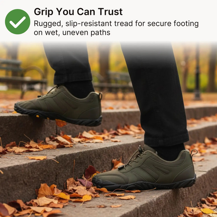 Everest Pro – Water-Resistant Barefoot Shoes with Durable Grip & Cozy Lining