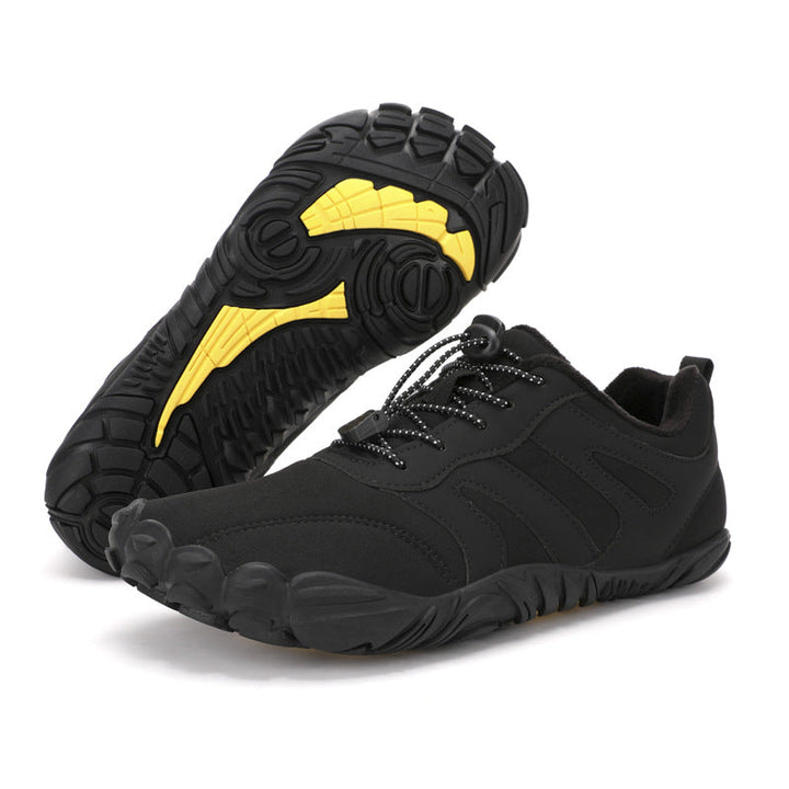 Everest Pro – Water-Resistant Barefoot Shoes with Durable Grip & Cozy Lining